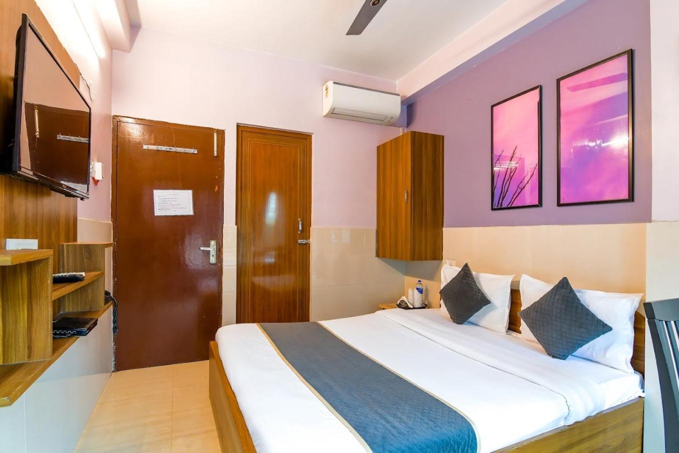 The Kolkata Hotel Экстерьер фото